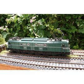 Locomotive Électrique De La Sncf De Type 2d2 9135 De La Marque Jouef À L'Échelle Ho Ref 8483 En Boite D'Origine En Assez Bon État.-Jouef