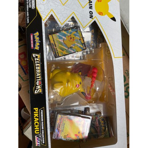 Pokemon Célébrations Premium Figure Pikachu