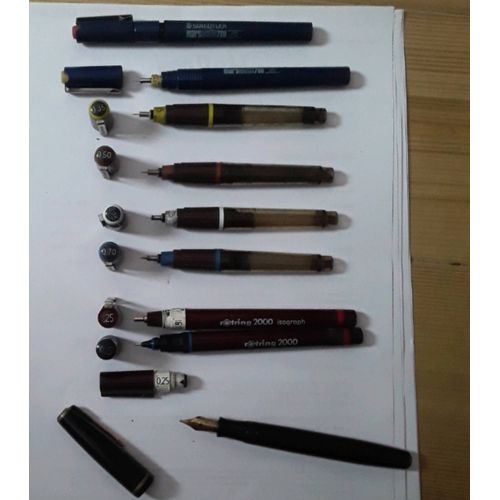 Lot Stylos Anciens Fins Professionnels. Mines Rotring. Rotring 2000 Isograph . Graphoplex. Staedtler Marsmatic 700. Parker Duofolf Pen. Cartouches Et Plumes.