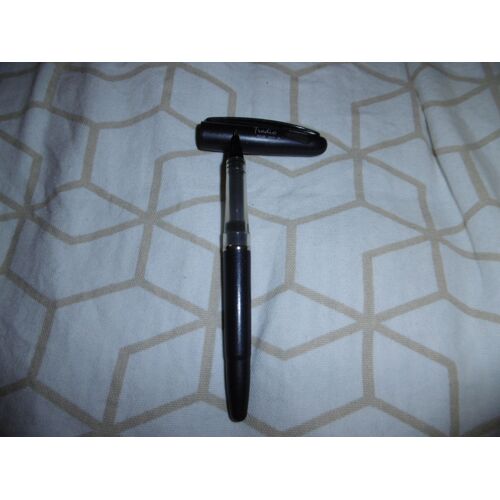 Stylo Roller Encre Liquide Tradio Pentel Trr50 Noir
