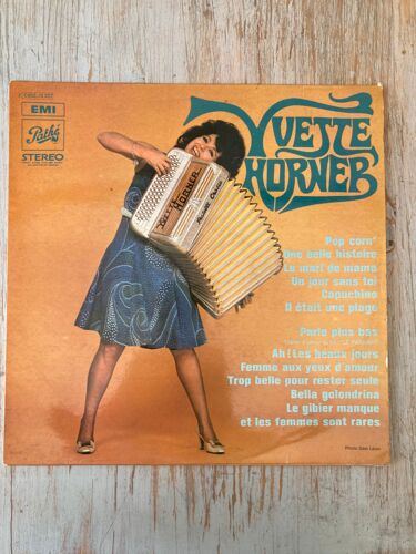 Pop Corn / Une Belle Histoire / Le Mari De Mama / Un Jour Sans Toi / Capuchino / Il Etait Une Plage....