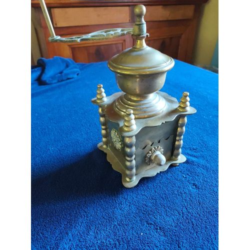 Moulin À Café Flamand En Laiton Fantaisie Vintage 19e