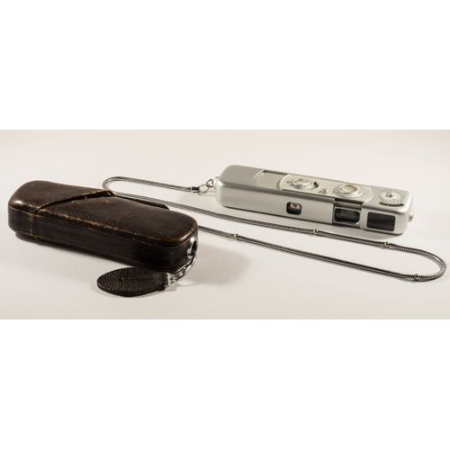MINOX B - APPAREIL PHOTOGRAPHIQUE MINIATURE