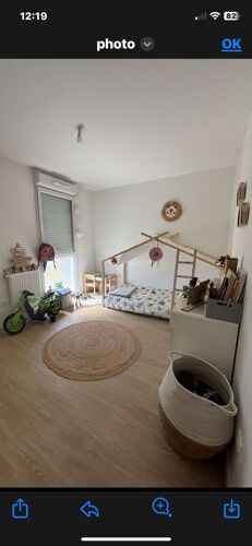 Lit bateau enfant + matelas + table Ikea + 2 chaises 200â‚¬ , peut se re séparément. Vous pouvez me joindre au 0625182184.