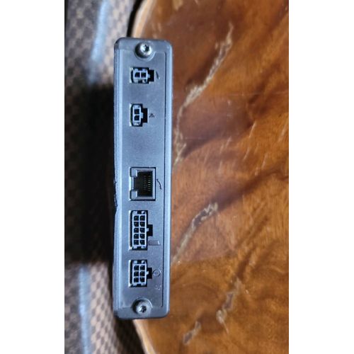 Module Tel Automobile SYN8223A - boîtier électronique