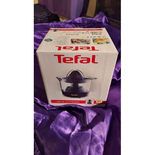Tefal Ultra compact ZP100 - Presse agrumes électrique 450 ml - 25 W