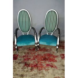 Paire De Grands Fauteuils Louis Xv ¿ Bois D¿Hêtre, Tissu Bleu Et Argenté