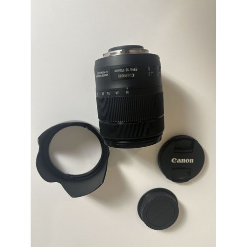 Objectif Canon EF-S 18-135mm f/3.5-5.6 IS STM :