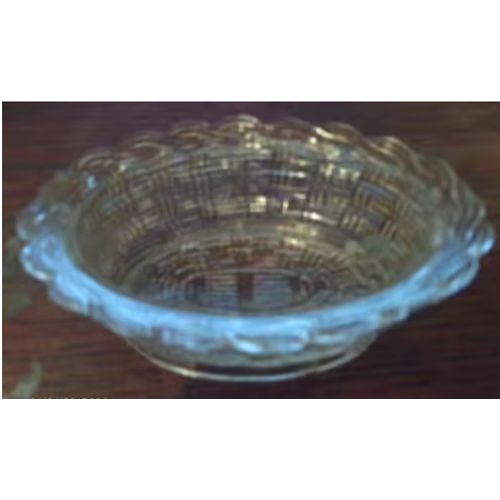 Bibelot - Bonbonnière - Poule Ancienne - Le Nid - En Verre