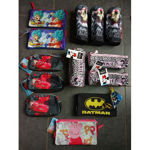 Lot De 13 Trousses Disney