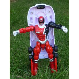 Voiture Power Rangers Transformable Rouge 16cm