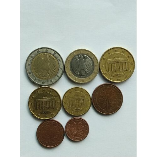 Pièces De Monnaie Allemagne 2002 De 1 Centime À 2 Euros En Très Bon État.