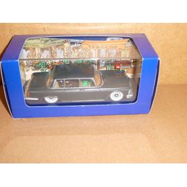 Voiture Tintin. Tintin Et Les Picaros. La Limousine Gouvernementale. Hergé-Moulinsart