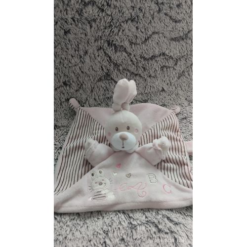 doudou lapin rose et rayures marron Simba