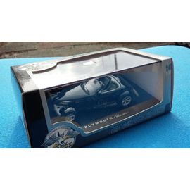 Uh - Plymouth Prowley Noire 1:43-Universal Hobbies