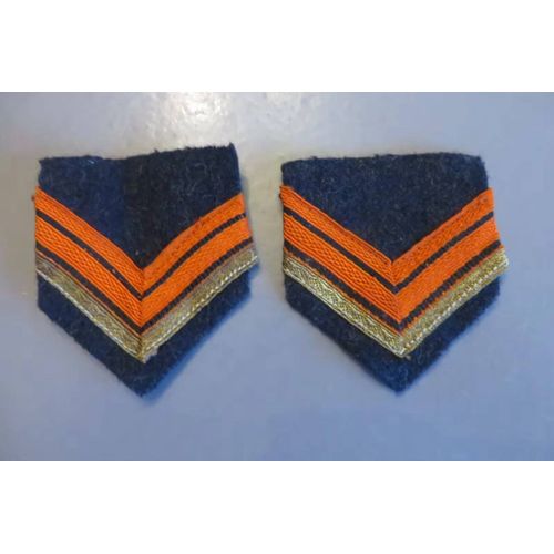 Paire Insignes Militaires En Tissus/2