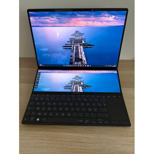 Asus Zenbook Pro Duo 14 (UX8402ZA) - 14" Intel Core i7-12700H - 2.3 Ghz - Ram 16 Go - SSD 1 To