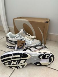 Asics Kayano 14
