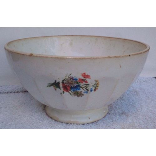 Gros Bol - En Porcelaine Blanche - Décor : Petites Fleurs