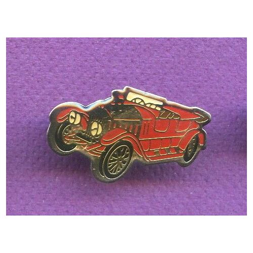 Rare Pins Auto Voiture Ancienne Rouge C196