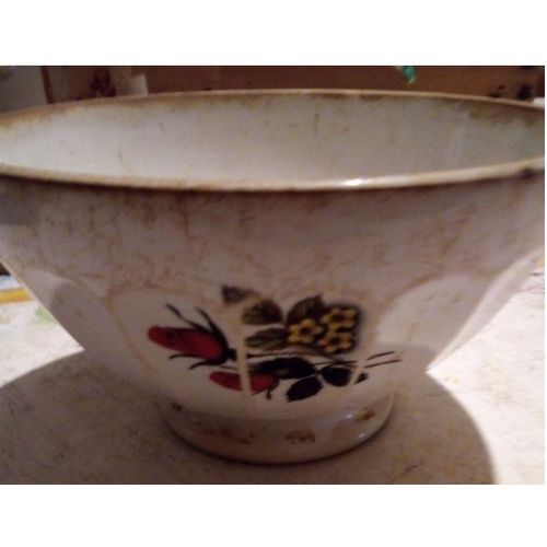 Gros Bol - En Porcelaine - Décor Fruits Et Fleurs