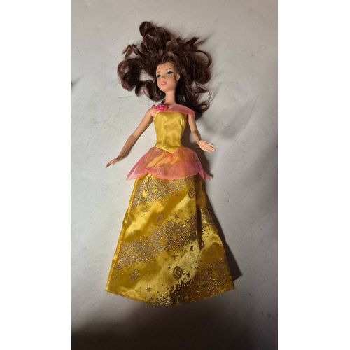 Poupée princesse Disney Belle mattel 1999