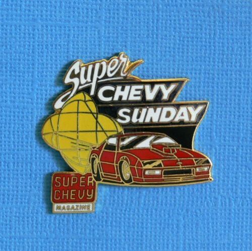 16988 // 1 Pin's : Magazine Automobiles Super Chevy Sunday