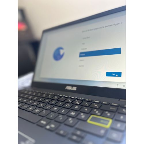 ASUS Vivobook Go 14 - 14" Intel Celeron - Ram 16 Go - DD 128 Go