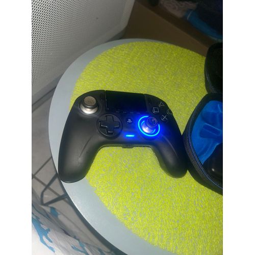 Manette Nacon Avec Palette, Poids Et Housse Pour Pc Et Ps4