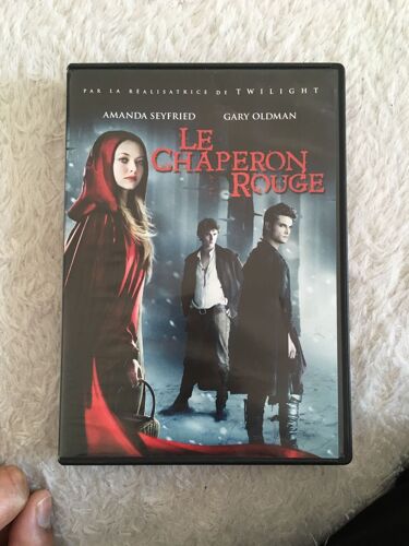 Le Chaperon Rouge De Twilight