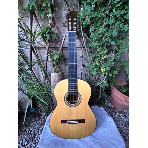 Guitare Admira Modèle Avila 