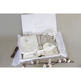 Coffret Confort / Écru Contenant 16 Pièces En Coton Bio, Aux Tons Doux Et Mixtes, Pour Accompagner Bébé Dès La Naissance - Trousseau Complet