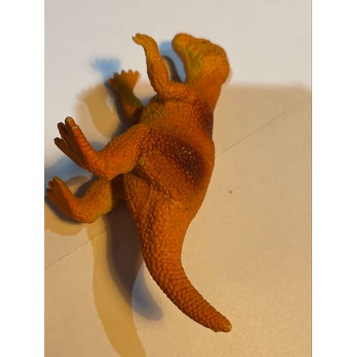 Figurine dinosaure 