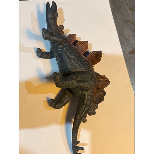 Figurine dinosaure 