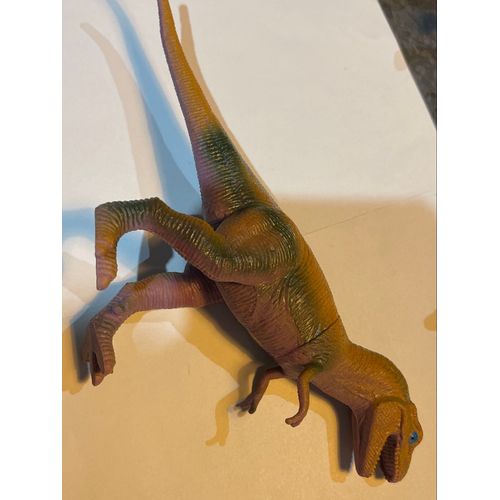 Figurine dinosaure 