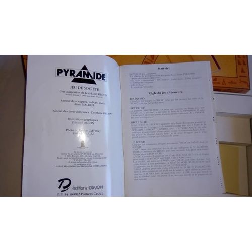 Pyramide Maitre Mot Énigme Druon 1992