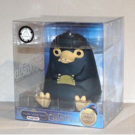 figurine les animaux fantastiques tirelire niffleur niffler plastoy the crimes of grindelwald wizarding world