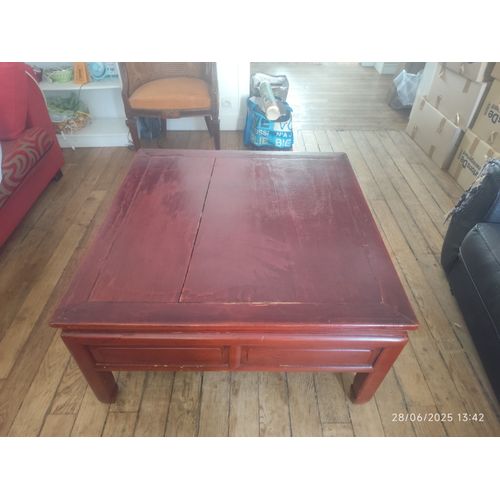 Très Belle Table Basse En Bois Rouge Avec Tiroirs