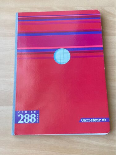 Cahier De 288 Pages Grands Carreaux. Format 21*29,7. De Marque Carrefour 