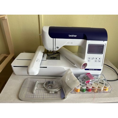 Machine à broder Brother Innov-is F440E