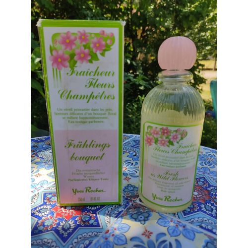Parfum Eau De Toilette Les Brassées De Fraicheur Fleurs Champêtres Yves Rocher 250 Ml + Boîte 
