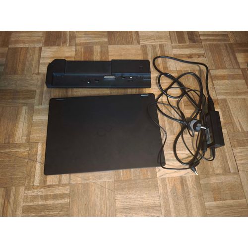 Fujitsu Lifebook U749 - 14" Intel Core i7-8565U - 1.8 Ghz - Ram 16 Go - SSD 1 To