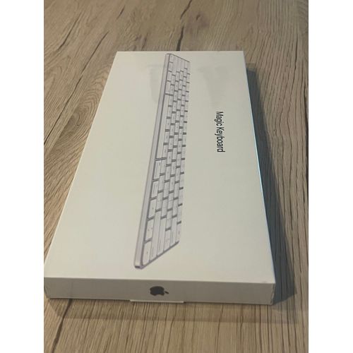 Clavier Magic Keyboard Model A2450