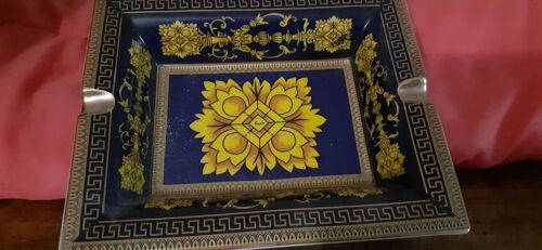 cendrier ou vide poche