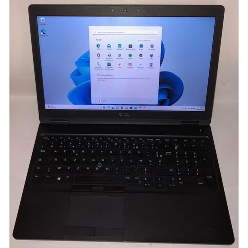 Dell Latitude 5590 15 " Intel Core i5-8250U 16 Go - 256 Go - SSD - Windows 11 - Noir