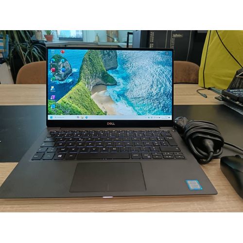Dell XPS 13 9380 - 13.3" Intel Core i7-8550U - 1.8 Ghz - Ram 8 Go - SSD 256 Go