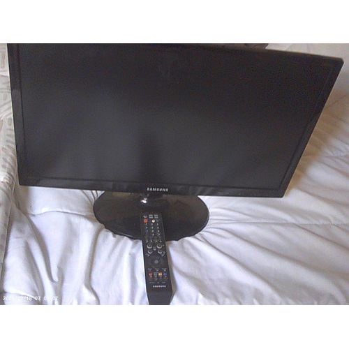 TELEVISEUR SAMSUNG MODELE T24C300EW EN PANNE