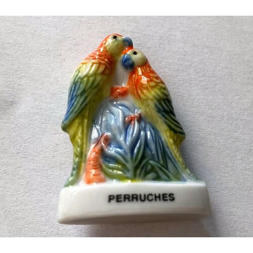 Fève Perruches Peinte À La Main Éditions Atlas