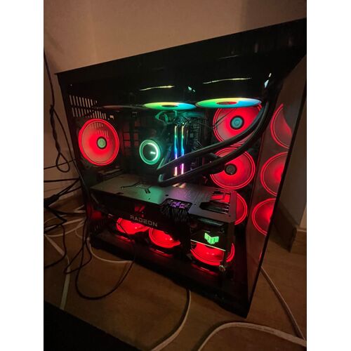 PC Gamer AMD Ryzen 7-7800X3D - Ram 32 Go - SSD 2 To