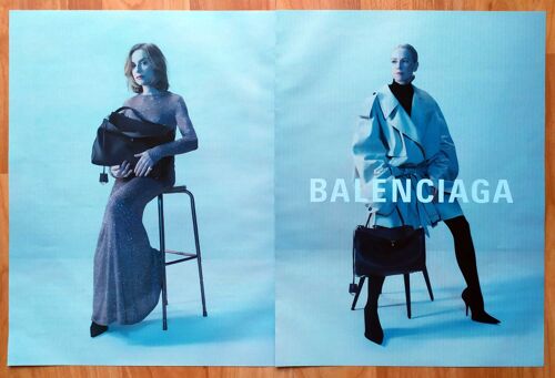 Publicité Papier - Sacs Femme Balenciaga De 2024